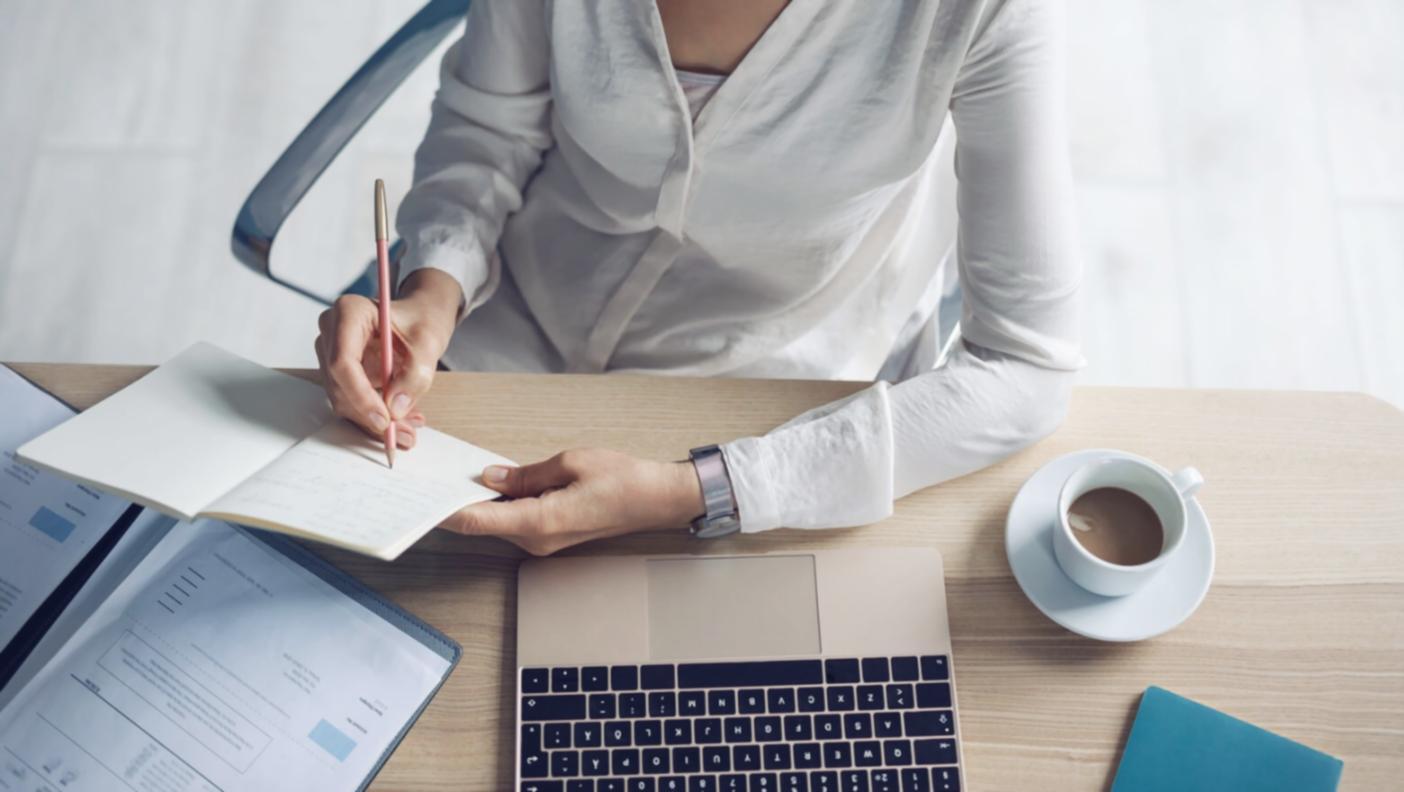 Análisis de datos SEO con herramientas profesionales